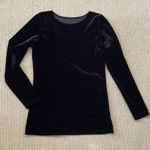 Staples velvet like top size L long sleeve very soft fabric